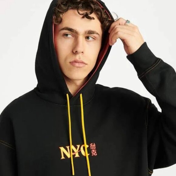 Nike "Chinatown NYC" Athletic Hoodie Sz S - Picture 2 of 4